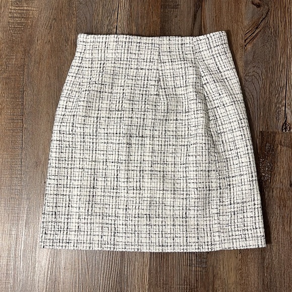 H&M mini snap button skirt size 0 - Picture 5 of 7